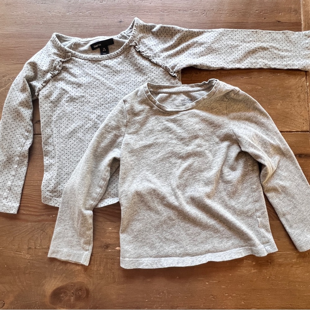 Gap baby gray long sleeve tee bundle xs 4-5
